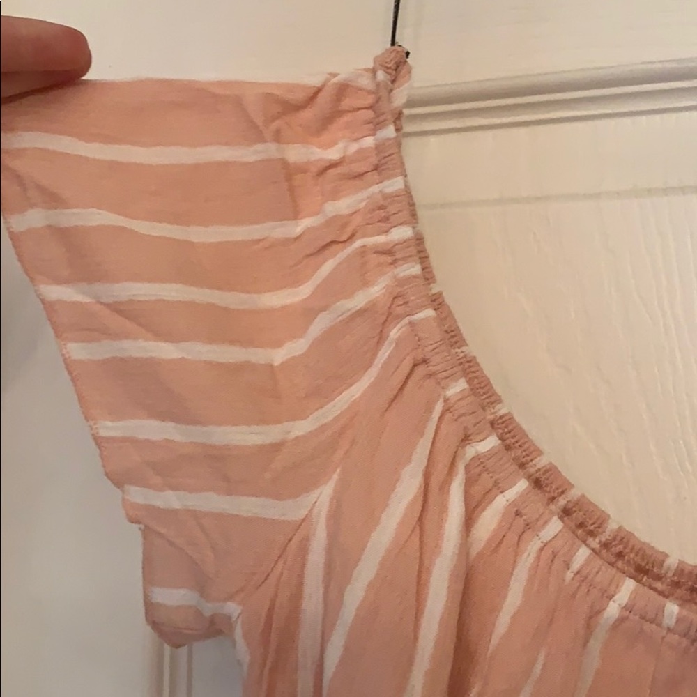 crop top - Picture 3 of 3